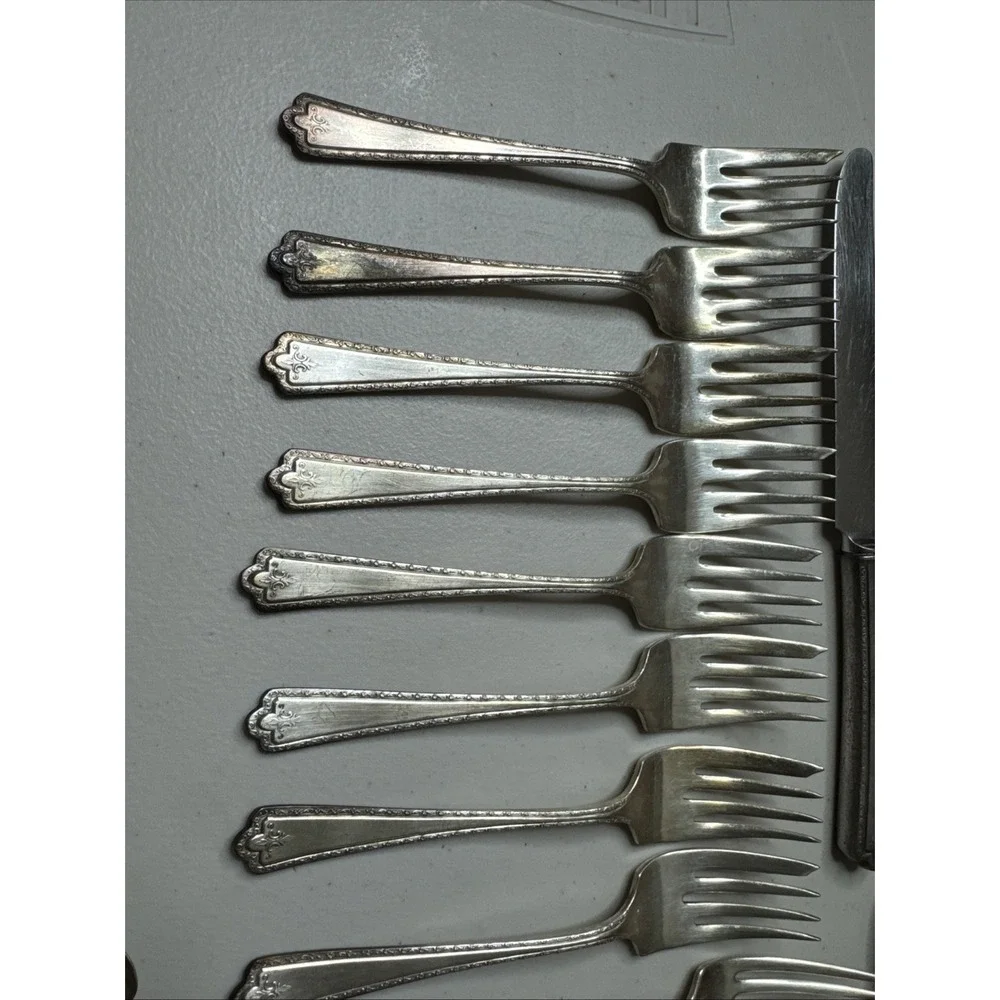 Oneida bradford silverplate